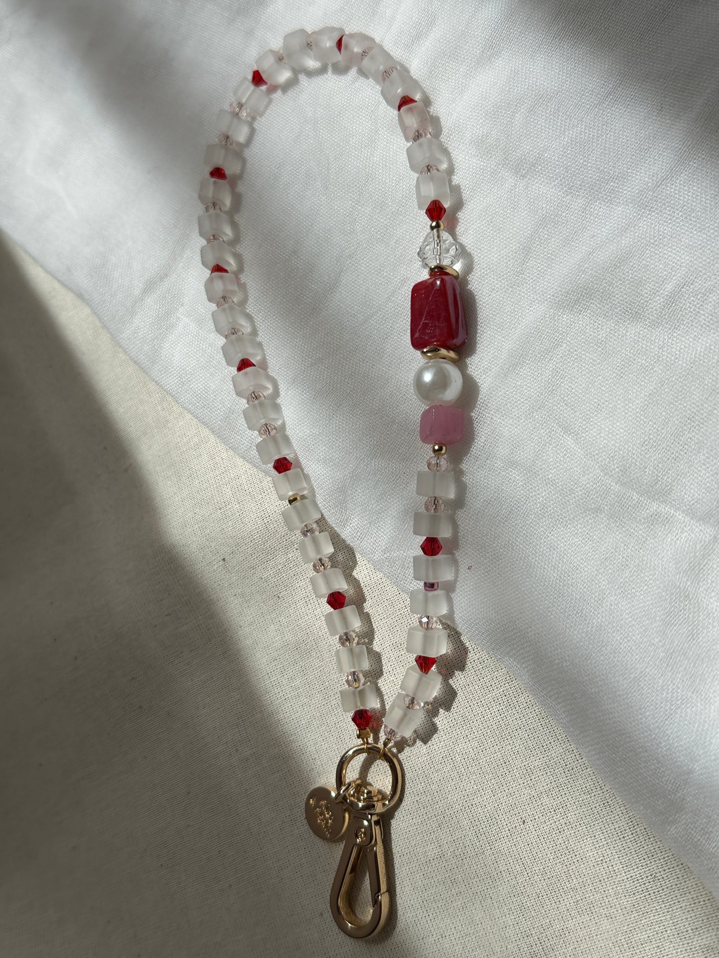 Squared phone chain